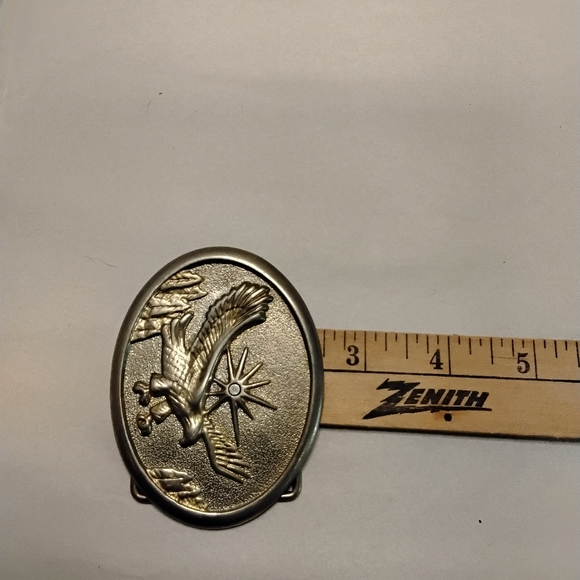 Vintage 1980's Abernathy And Closther Bald Eagle Belt Buckle With A Diamond Chip - Picture 6 of 6
